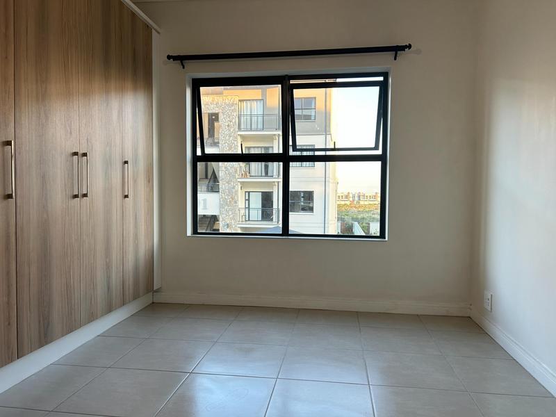To Let 1 Bedroom Property for Rent in Sandown Western Cape